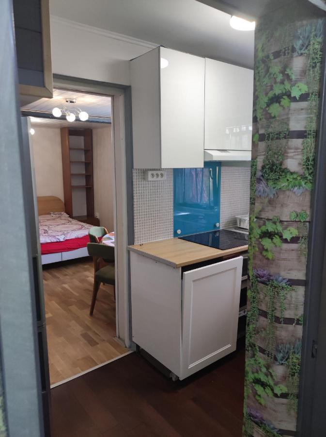 Studio Independant Dans Un Maison Apartment Saint-Denis  Exterior photo